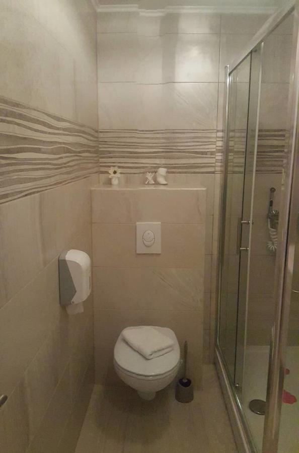 Apartments Rotim Zaostrog Luaran gambar